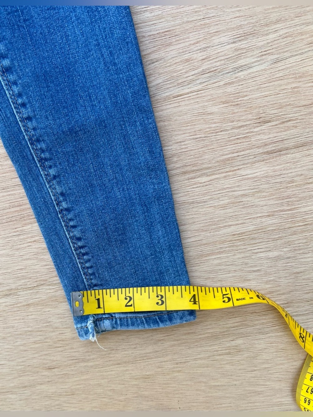 Lucky Brand Low Rise Medium Blue Wash Distressed Skinny Jeans 24 Y2K Festival - Picture 8 of 11